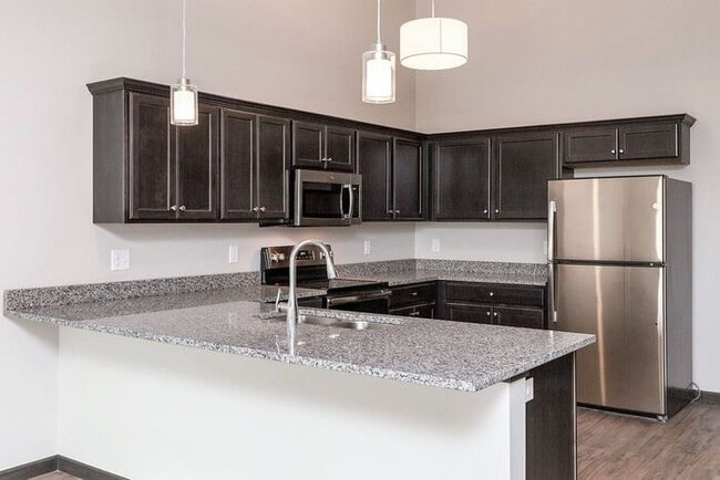 Building Photo - $1,770 | 2 Bedroom + Bonus Room, 1 Bathroom Condo | No Pets* | Available for August 1st, 2026 Mov...