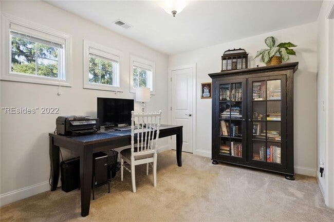 Building Photo - 111 Ocracoke Ln