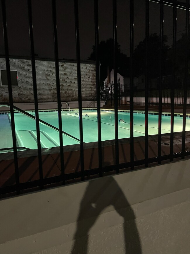 night time pool area - 2083 Heckle St