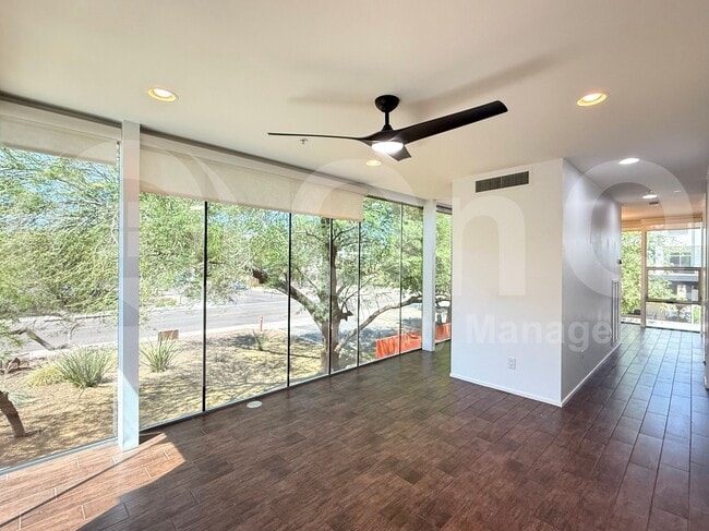 Building Photo - 7047 E Earll Dr