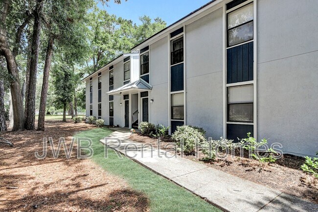 Building Photo - 10825 Key Haven Blvd