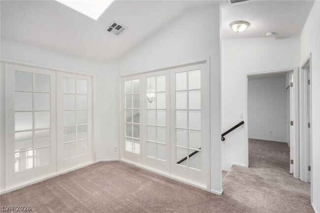 Building Photo - 2412 Shady Vista Dr