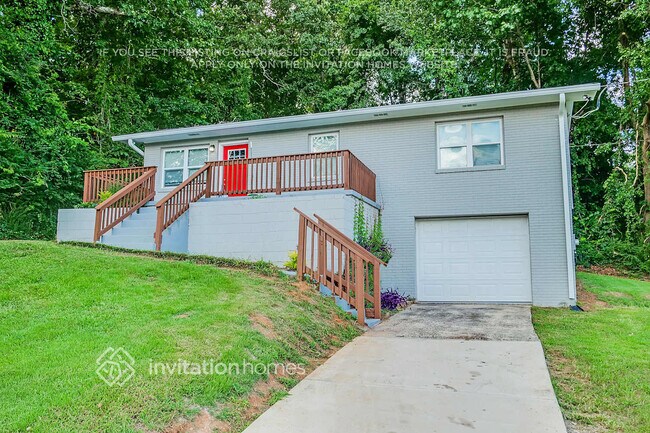 Building Photo - 2966 Flat Shoals Rd