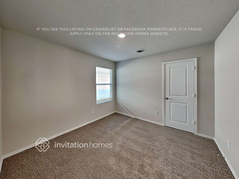 Building Photo - 14626 Calaveras Creek