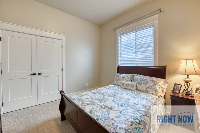 Building Photo - 4113 W Gray Fox St