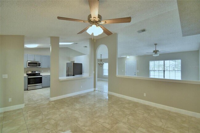 Building Photo - 531 Katherwood Ct