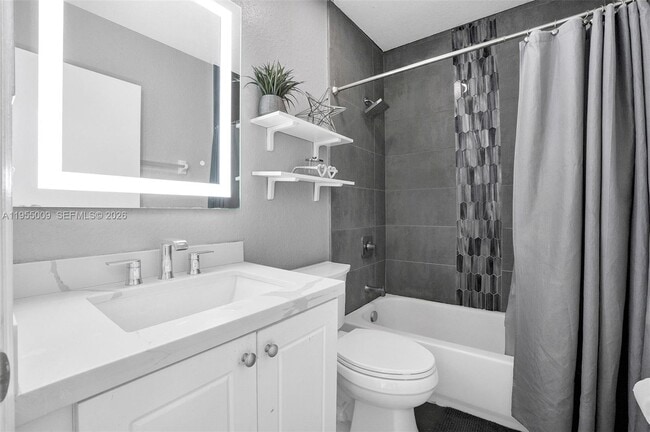 Building Photo - 2311 SW 87th Way