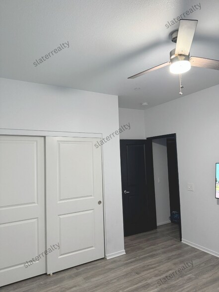 Building Photo - 1608 Santa Paulina