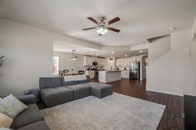 Building Photo - 4008 Spur Trail Dr