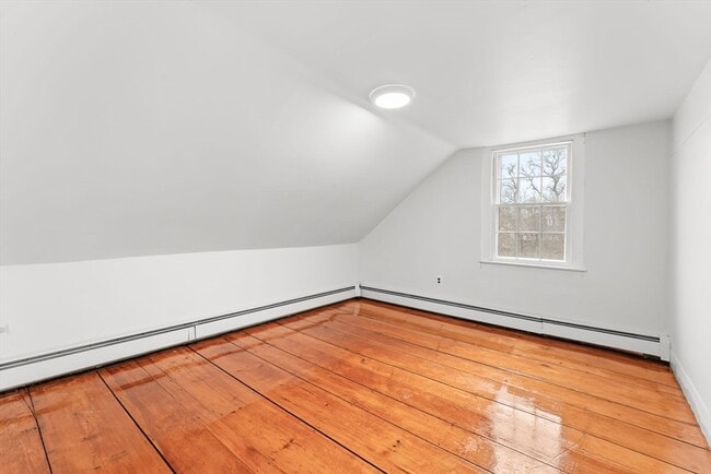 Building Photo - 96 Water St