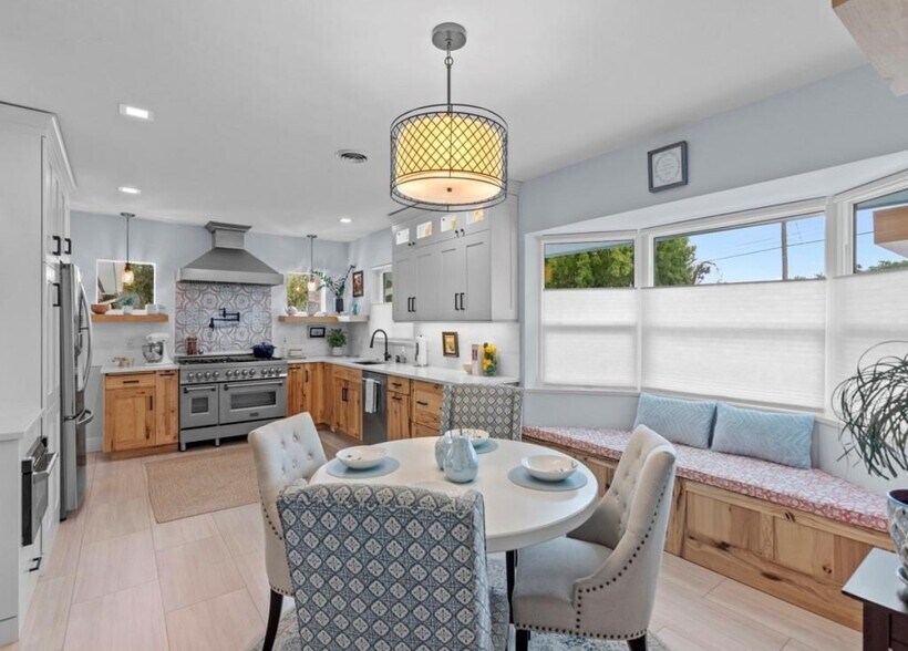 Kitchen - 3675 66th Ave