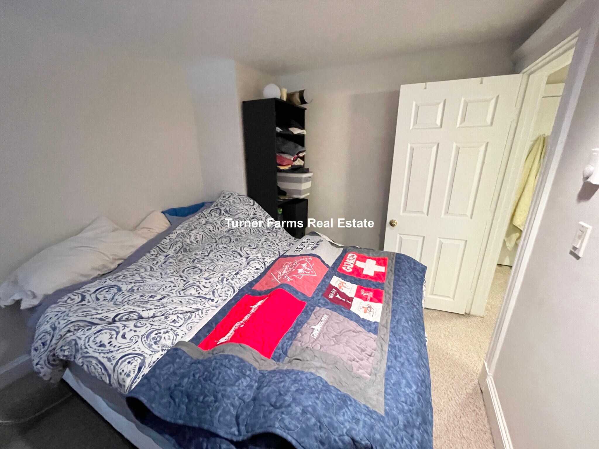 Building Photo - 16 Cedar Lane Way