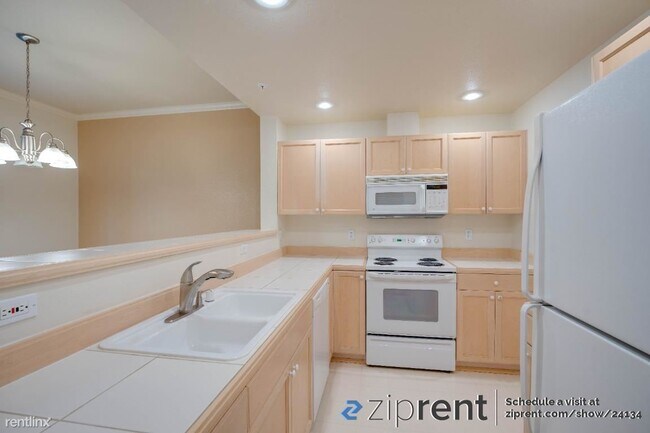 Building Photo - 1 br, 1 bath Condo - 25235 Southeast Klaha...