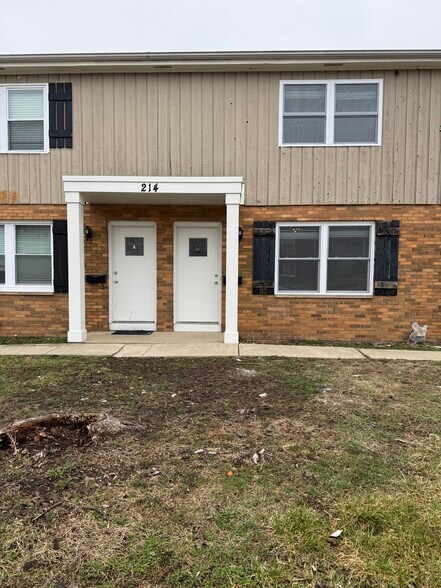 Building Photo - 214 Lindell Dr