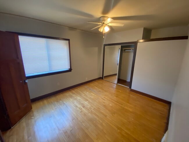 Building Photo - Stunning 4br 2ba in the Heart of Bayview !