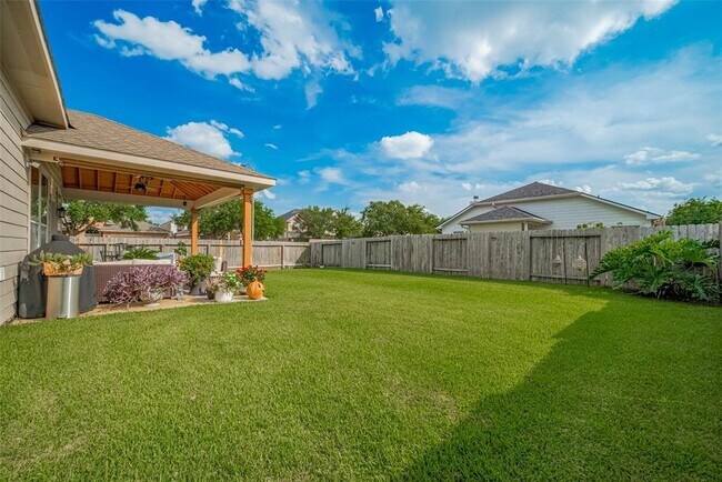 Building Photo - 25203 Melody Oaks Ln