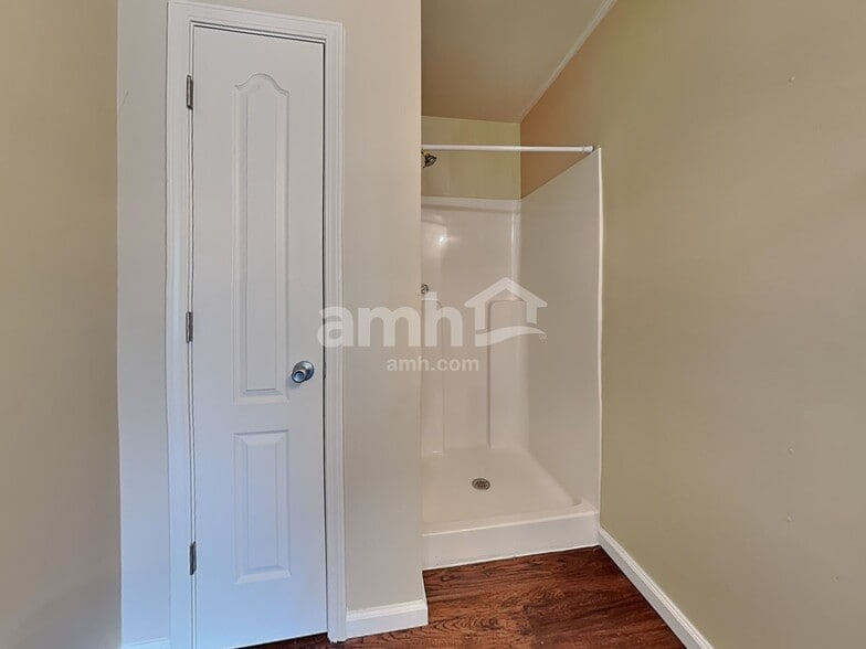 Building Photo - 143 Hawken Trail