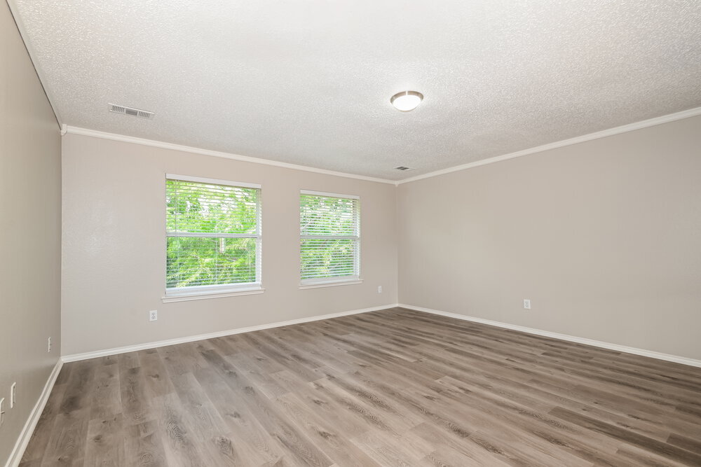 Building Photo - 5717 San Marino Dr