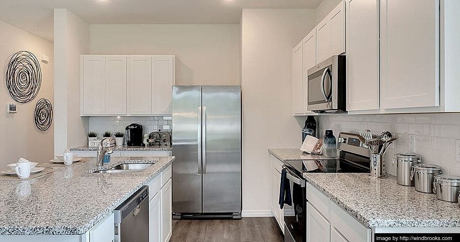Building Photo - 1720 Cambrelle Wy