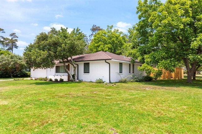 Building Photo - 6306 Pineshade Ln