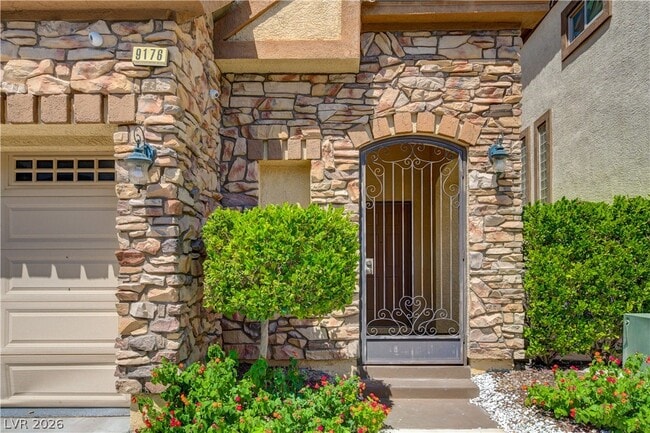 Building Photo - 9176 Worsley Park Pl