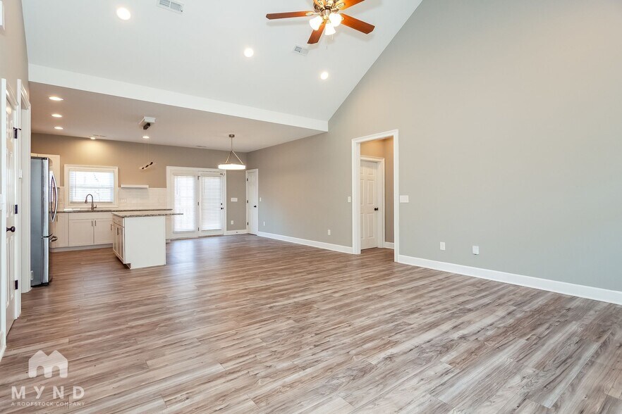 Building Photo - 6806 Fieldvale Pl