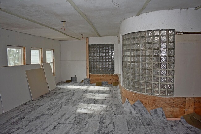 Building Photo - 6271 W Cedar Meadows Ln