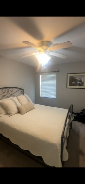 Building Photo - 108 Alameda Ct