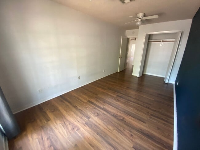 Building Photo - 5302 Avenue G