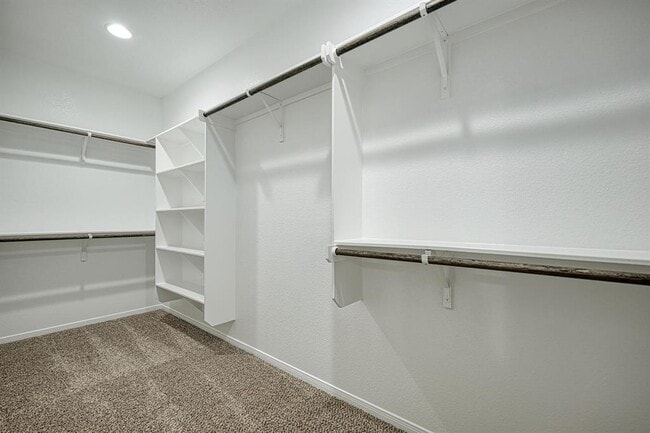 Building Photo - 113 San View Dr