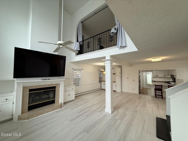 Building Photo - 27 McElwain Ave