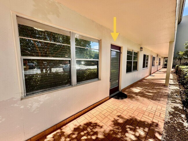 Building Photo - 1805 Eleuthera Point