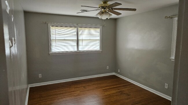 Building Photo - 5309 Lost Trail