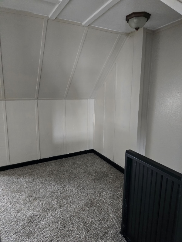 Building Photo - 1023 Rumsey Ave