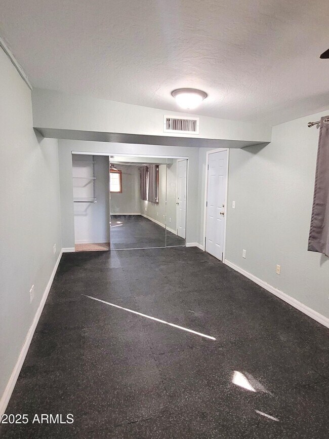 Building Photo - 2129 W Tyson St