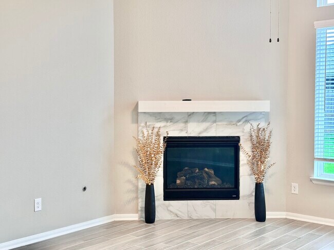 Building Photo - 13006 Oleander Bay Ln