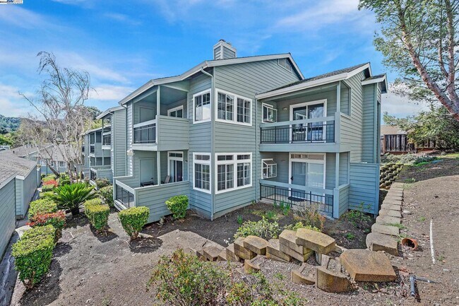 Primary Photo - 7815 Canyon Meadows Cir