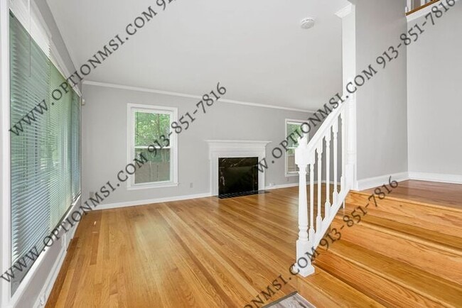 Building Photo - Incredible home in Romanelli Gardens!