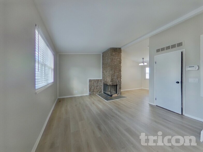 Building Photo - 3974 S Richfield St