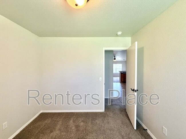 Building Photo - 25885 E 90th St S
