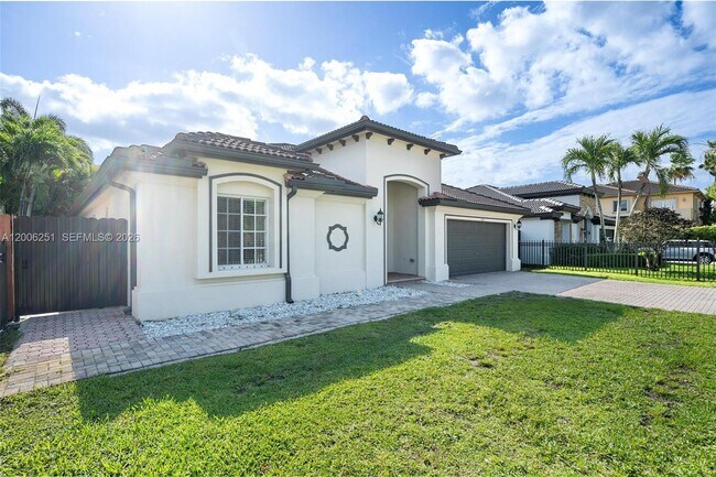 Building Photo - 1581 SW 155th Ct