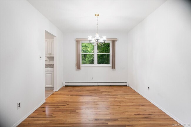Building Photo - 39 Wolf hollow Rd