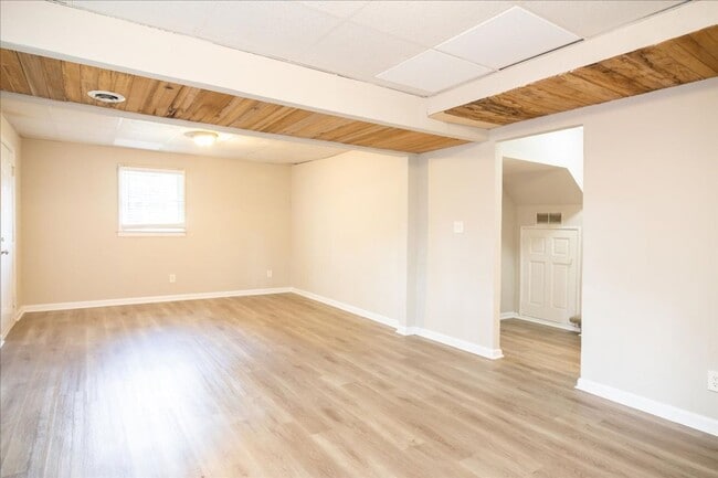 Building Photo - 3/2 Home in Cul-De-Sac w/ 2 Car Garage and Large Bonus Room