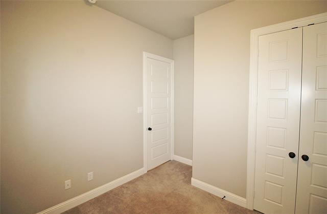 Building Photo - 1904 Shaila Dr