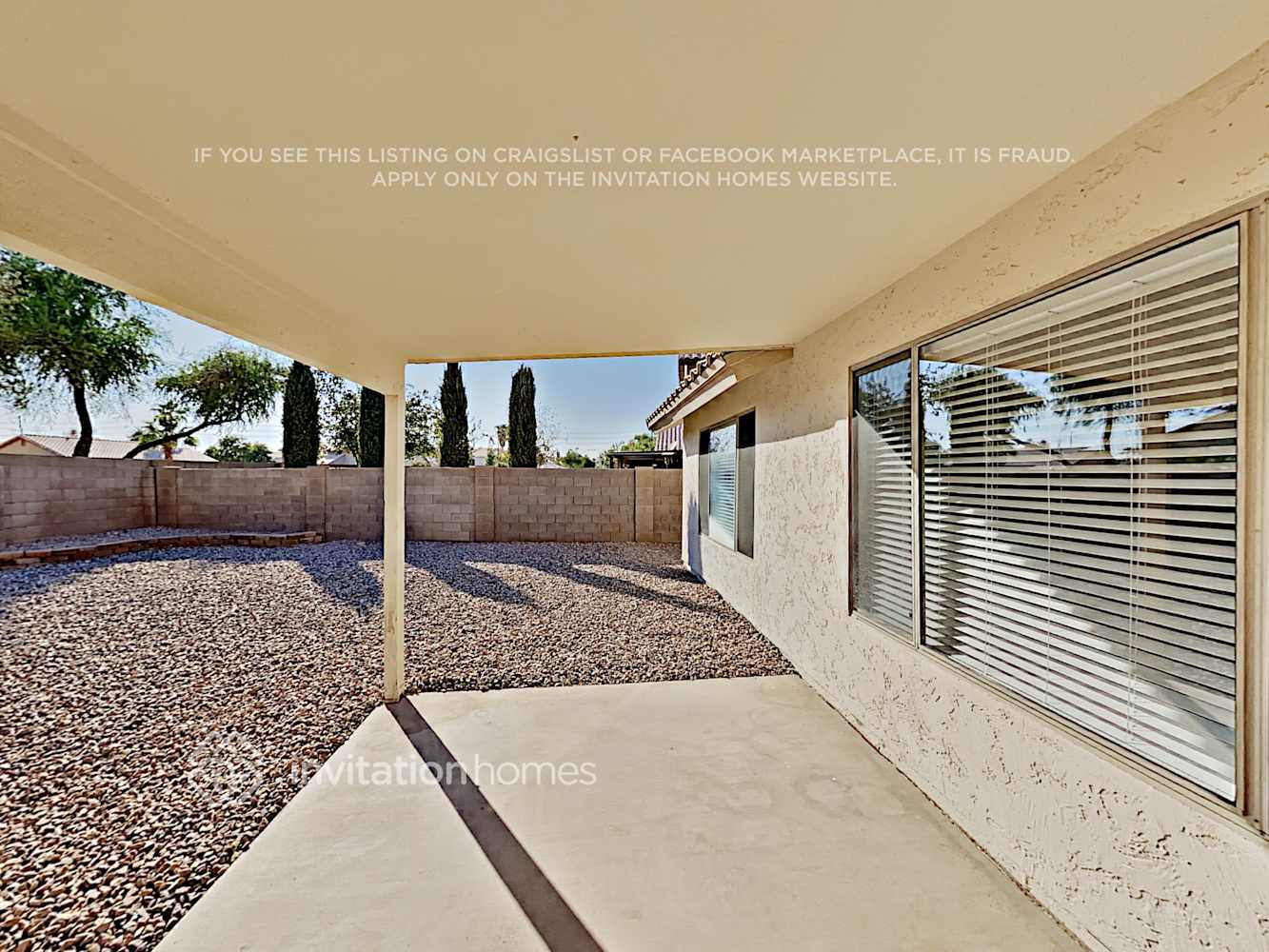 Building Photo - 1655 E Redfield Rd