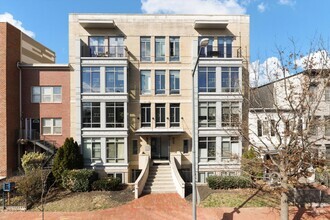 Building Photo - 435 R St NW