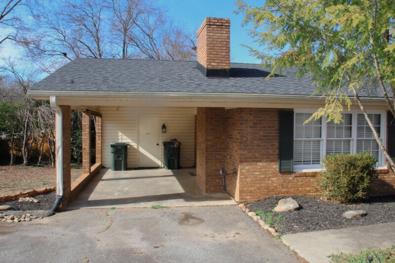 Building Photo - 100 Eisenhower St