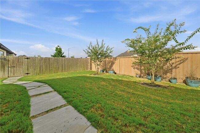 Building Photo - 4725 Pearl River Ct