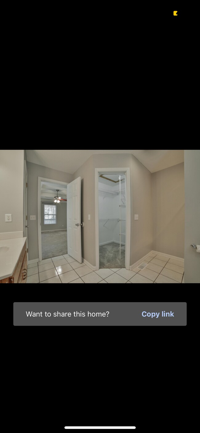 Building Photo - 2188 Davis Ridge Rd