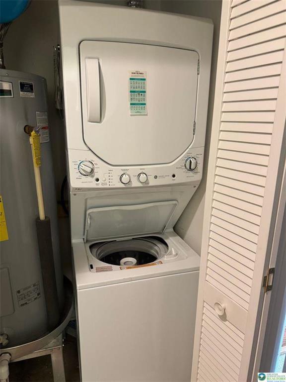 Building Photo - 11 W 2nd St